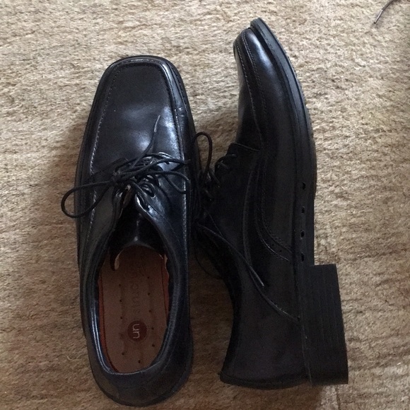 mens dress shoes size 9